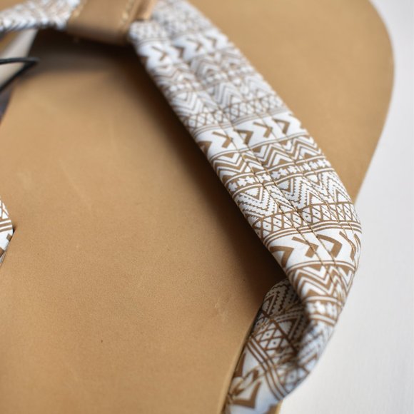 SO - Authentic American Heritage Tan Sandals - Picture 3 of 4